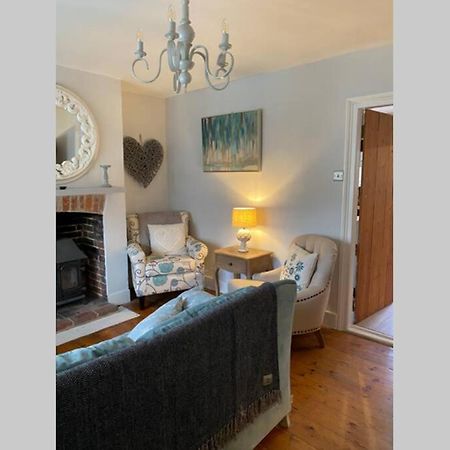 Angel Cottage, Boxgrove, Chichester - Relax And Unwind 외부 사진